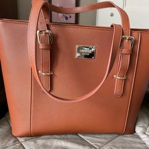 Faux leather purse with laptop/tablet pouch